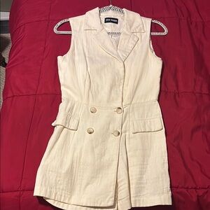 Steve Madden Cream Sleeveless Blazer romper